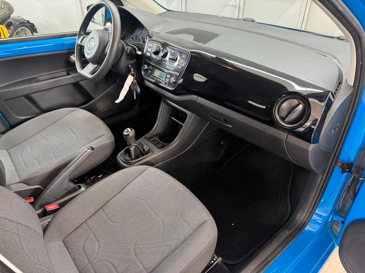 Volkswagen up! 1.0 5p. take