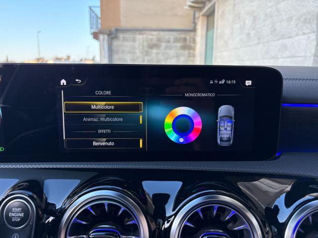 MERCEDES-BENZ A 220 d Automatic Premium Sedan TETTO-PACK NIGHT