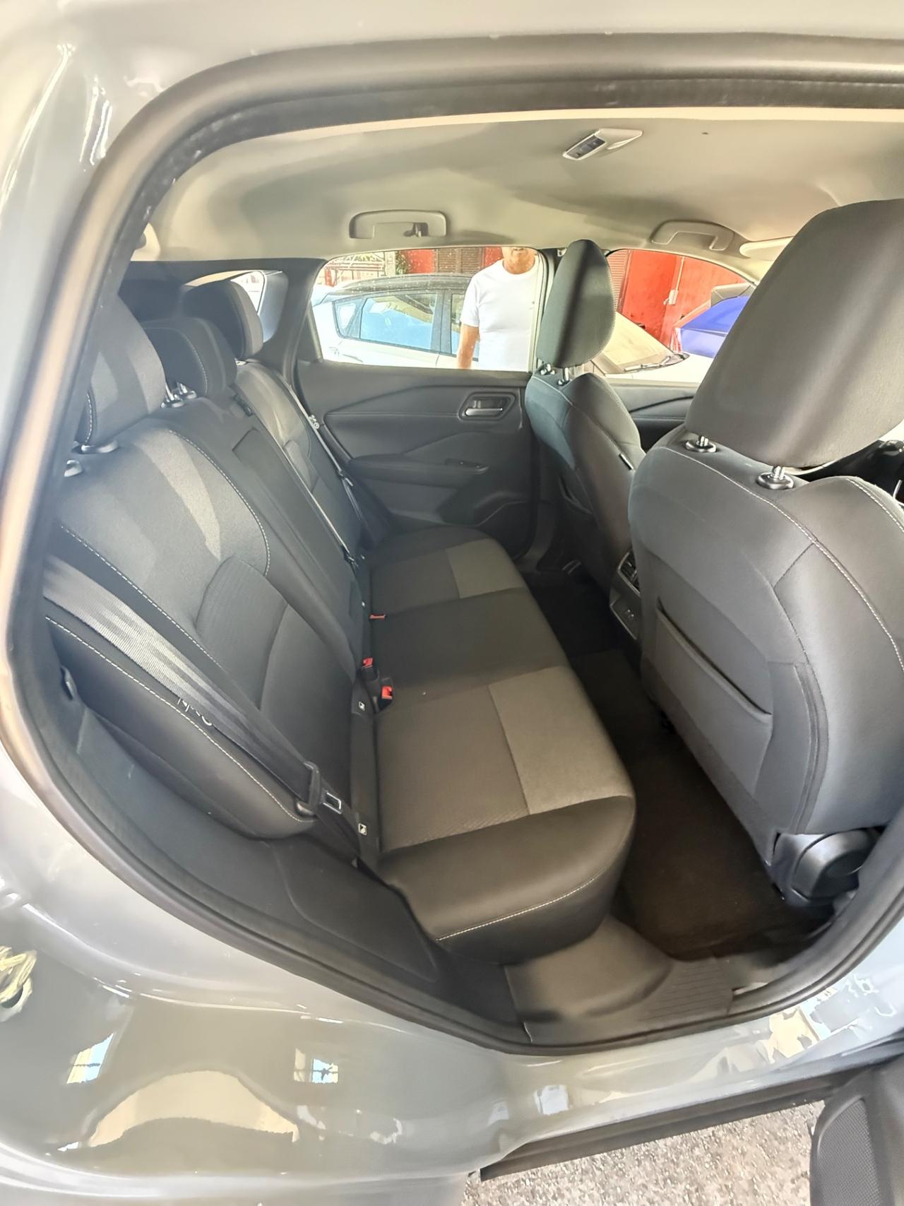 Qashqai MHEV 140 CV Tekna--rate-unipro-b-color