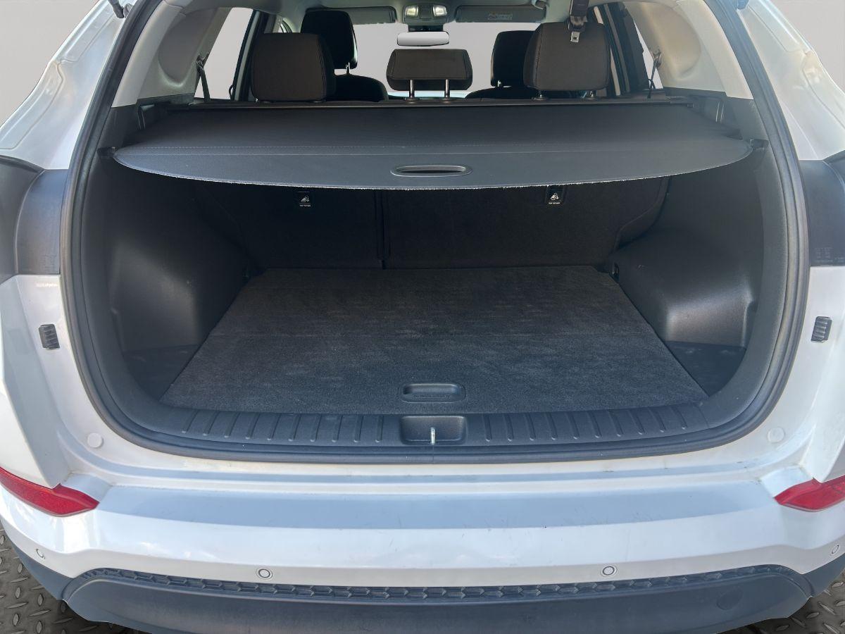 HYUNDAI - Tucson - 1.7 CRDi 115 CV XPossible TELECAMERA NAVI