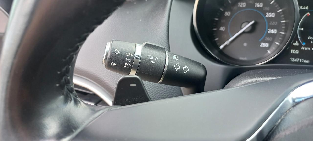 Jaguar XE 2.0 D Turbo 180 CV AWD aut. R-Sport