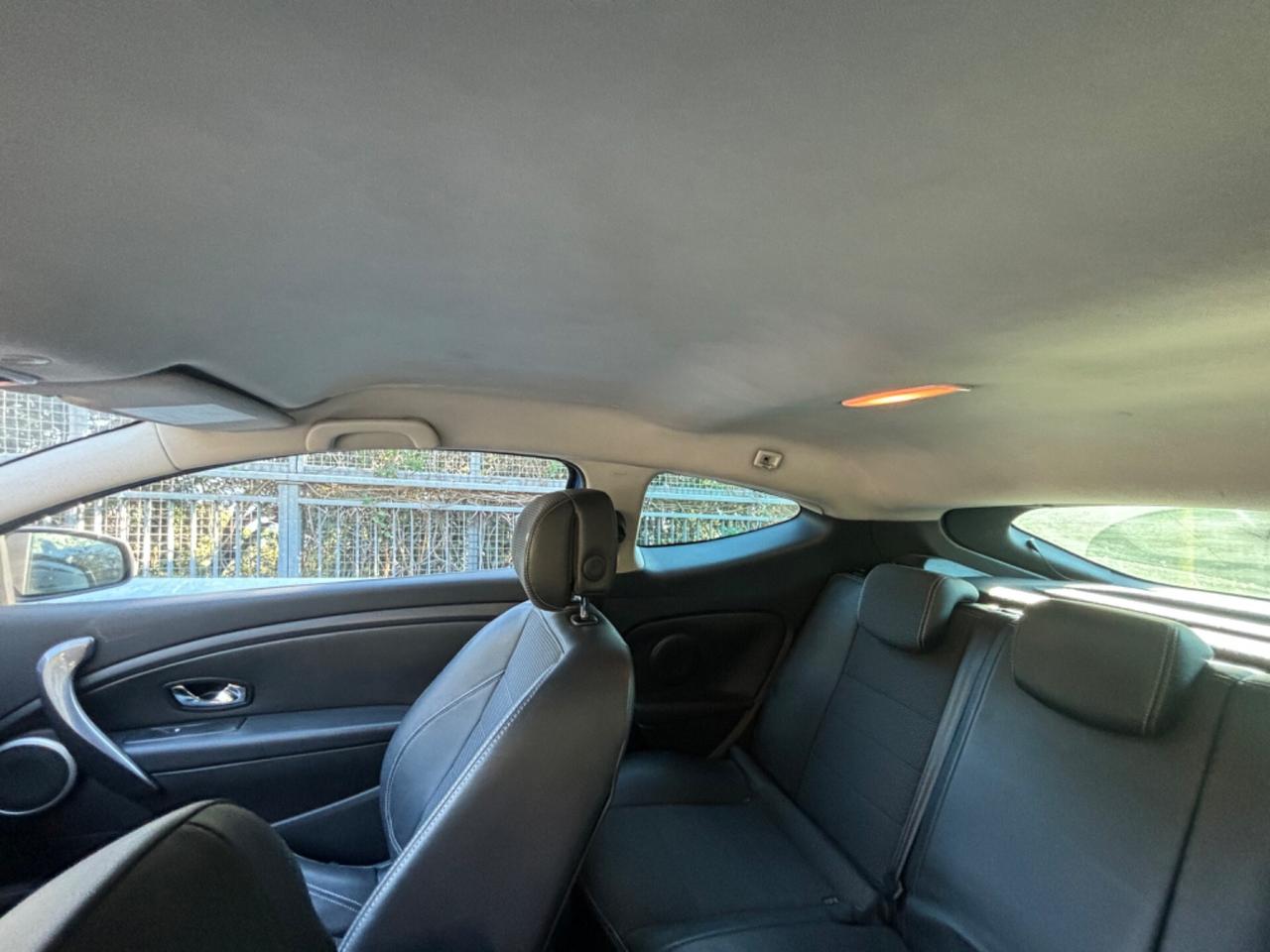 Renault Megane Mégane Coupé 1.6 dCi 130CV Start&Stop ESM Energy GT Line