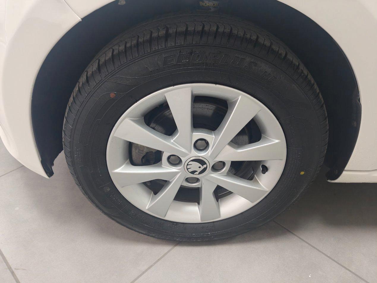 Skoda Citigo 5 Porte Citigo 5p 1.0 mpi g-tec Ambition 68cv