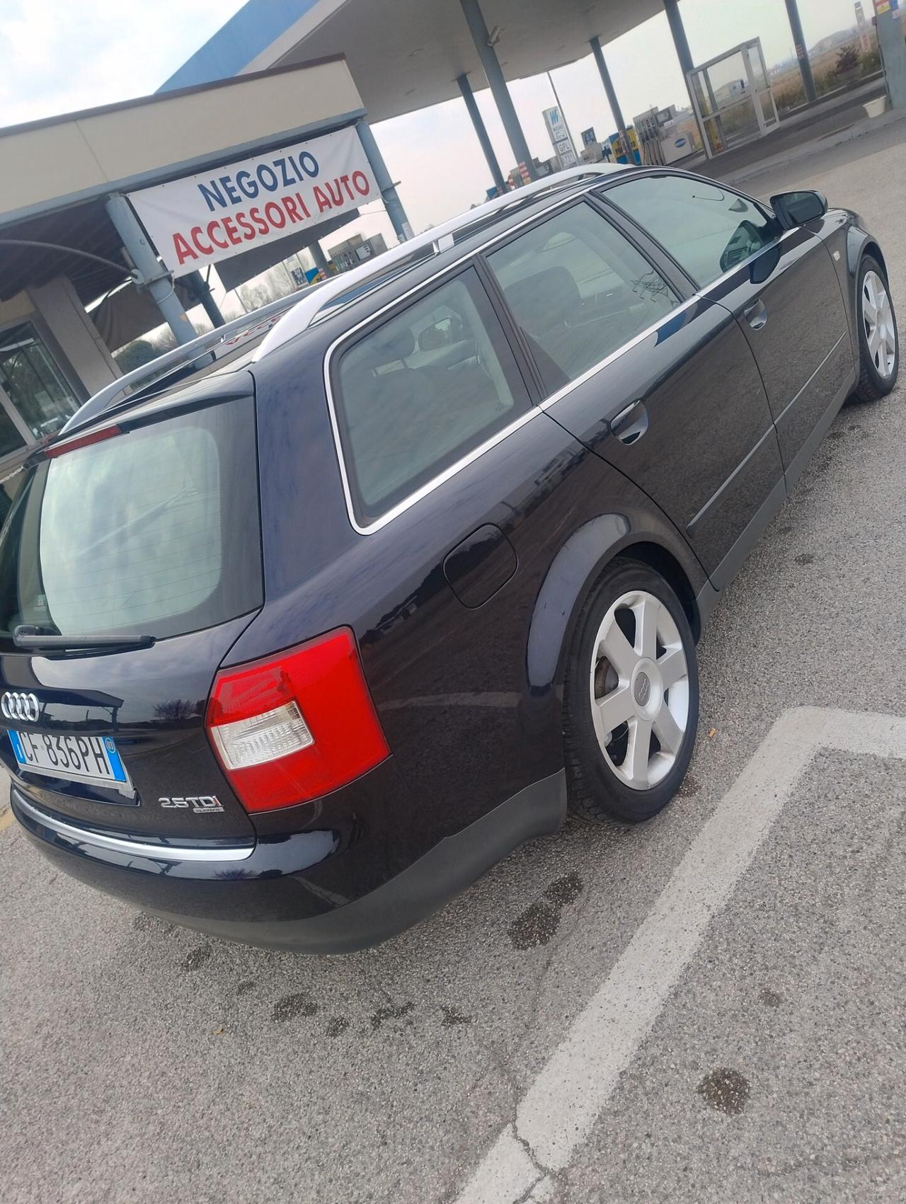 Audi A4 2.5 V6 TDI/180 CV cat Avant quattro