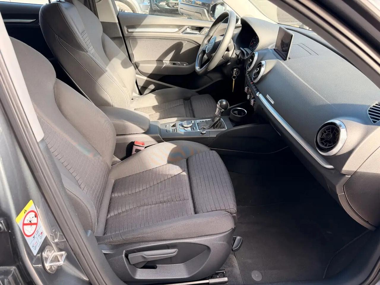 Audi A3 SPB 30 TDI S tronic Business