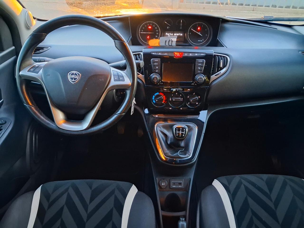 LANCIA Ypsilon 1.300 MultiJet 95cv Km113.000