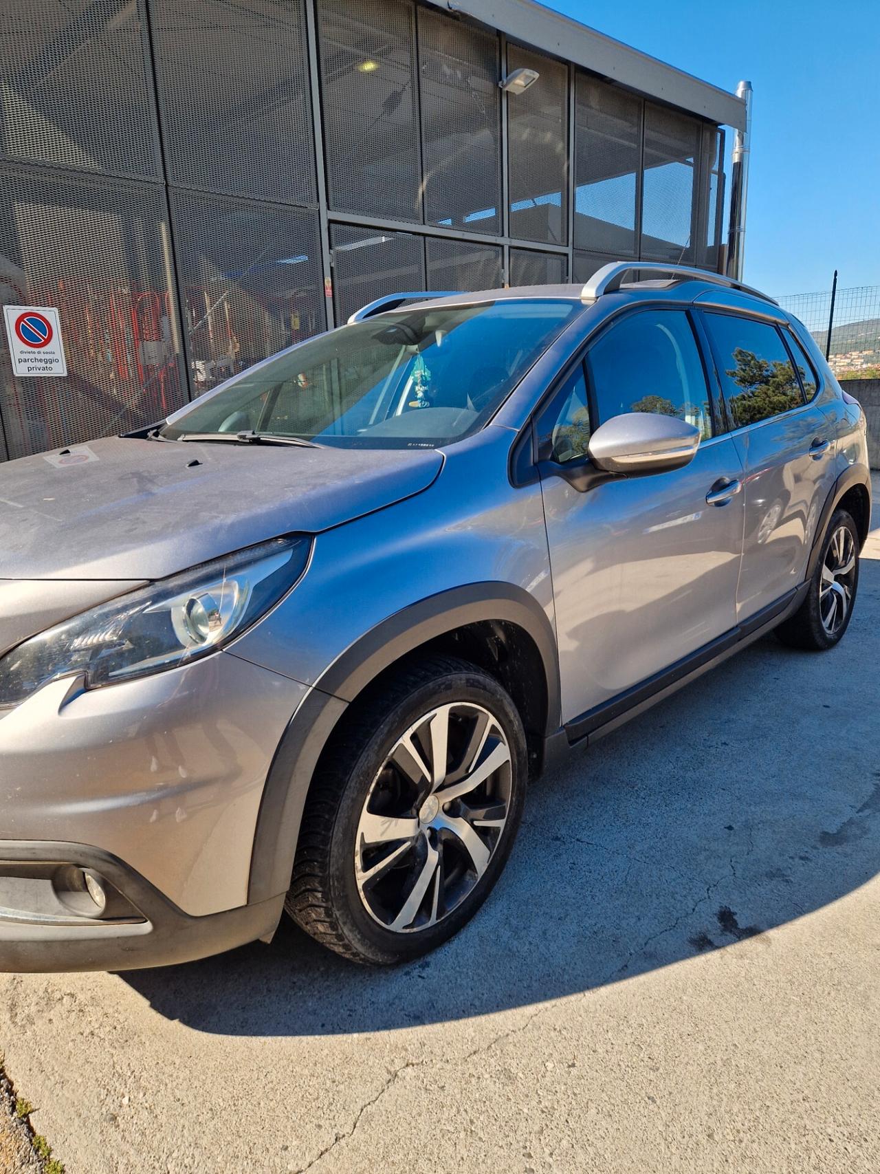 Peugeot 2008 1.2 Benz 110CV - 2016