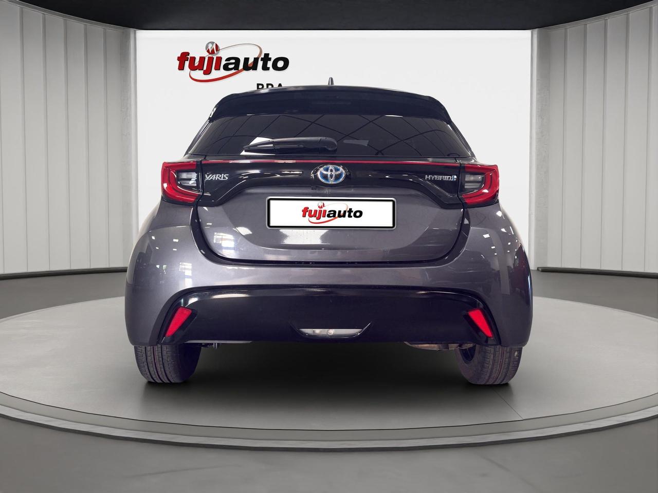 Toyota Yaris 1.5h Lounge