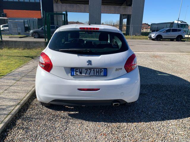 PEUGEOT 208 1° serie 1.6 e-HDi 92 CV Stop&Start 3 porte Allure