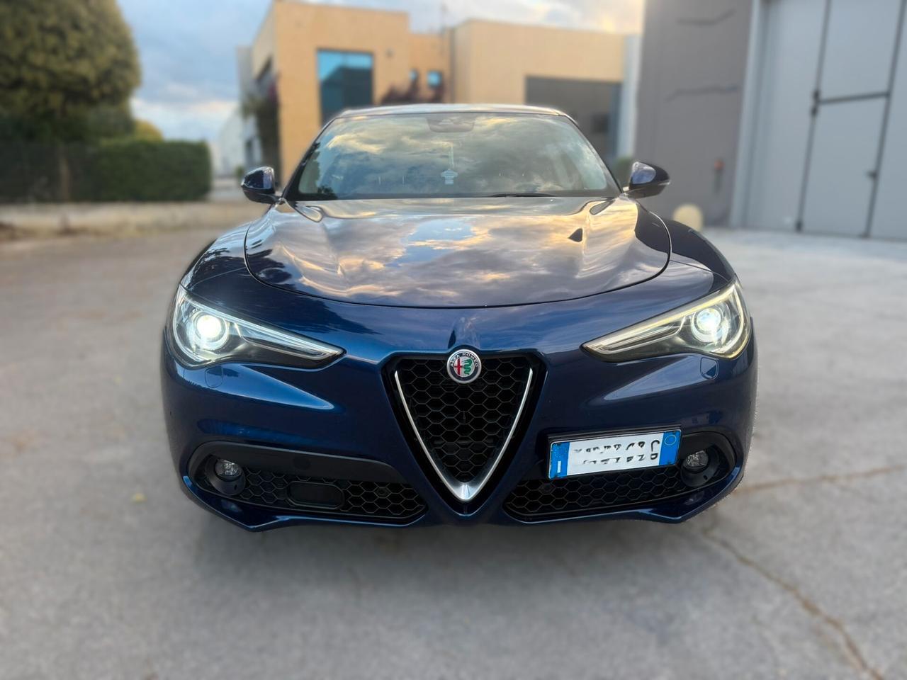 ALFA ROMEO STEVIO 2.2 210CV 2018 12 MESI DI GARANZIA