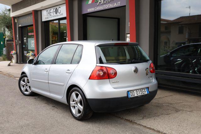 VOLKSWAGEN Golf V 2.0 TDI 5 Porte Sportline LEGGERE DESCRIZIONE E4