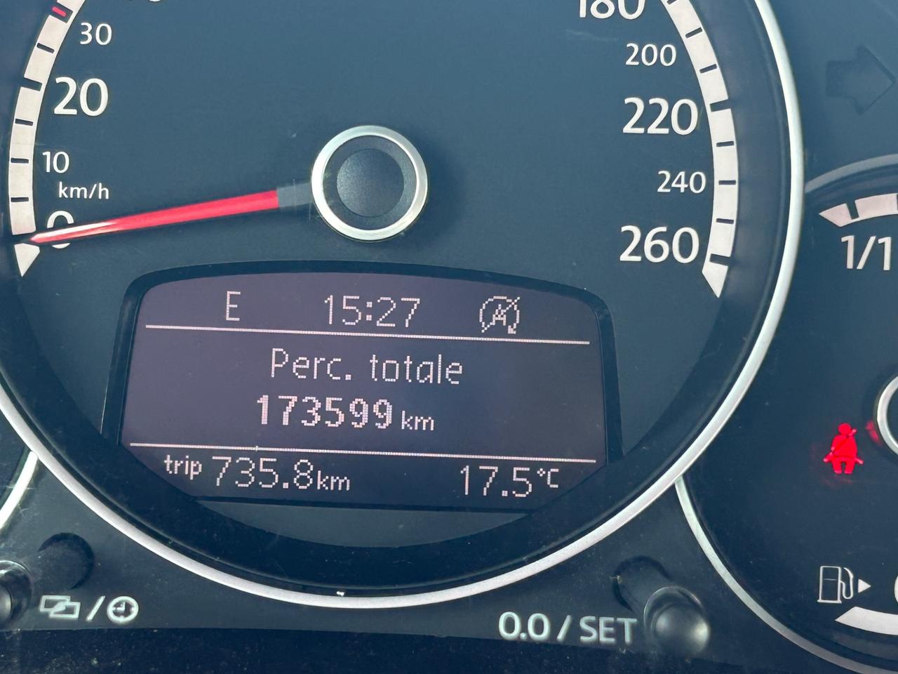 Volkswagen Maggiolino Cabriolet 1.6 TDI 105cv VINTAGE