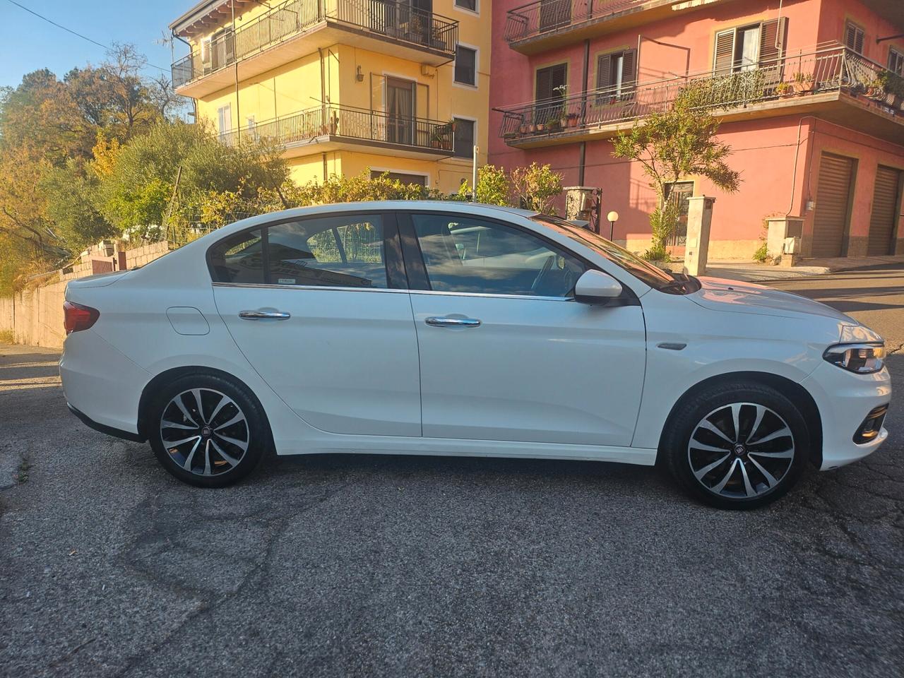 Fiat Tipo 1.6 Mjt 120cv SW Lounge 2016