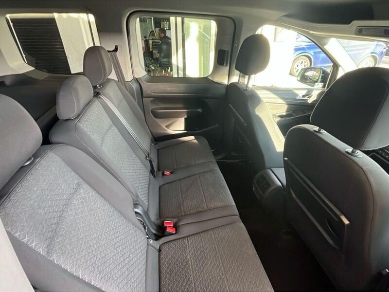 Ford Tourneo Connect 2.0 EcoBlue 90kW Titanium