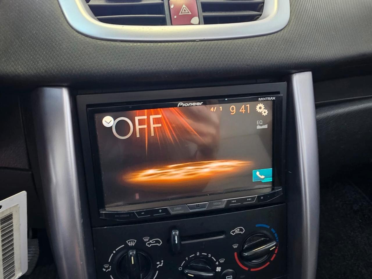 Peugeot 207 CC 1.6 VTI 120CV ROLAND GARROS NEOPAT