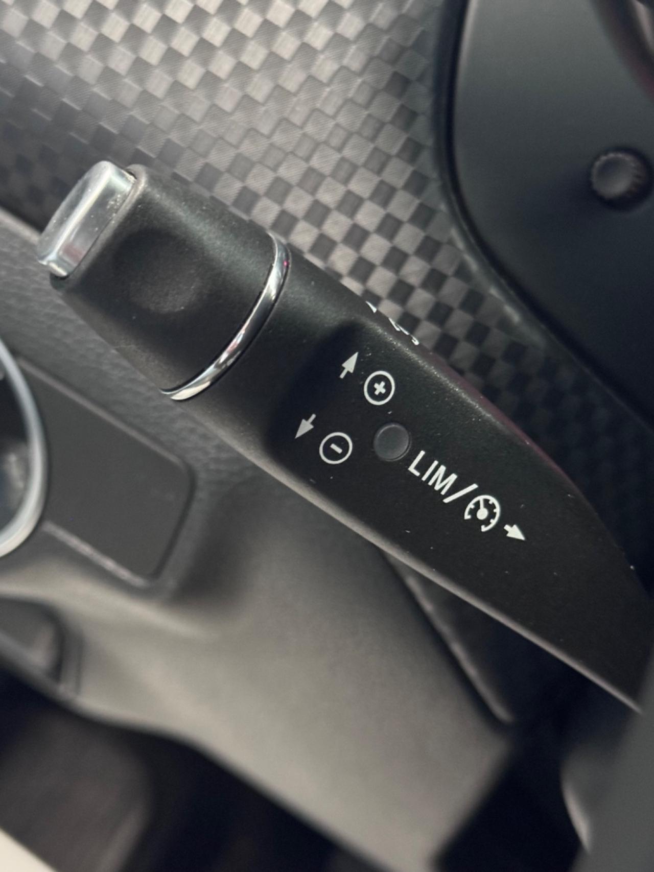 Mercedes-benz A 180 d 110 Cv Sport Finanziabile