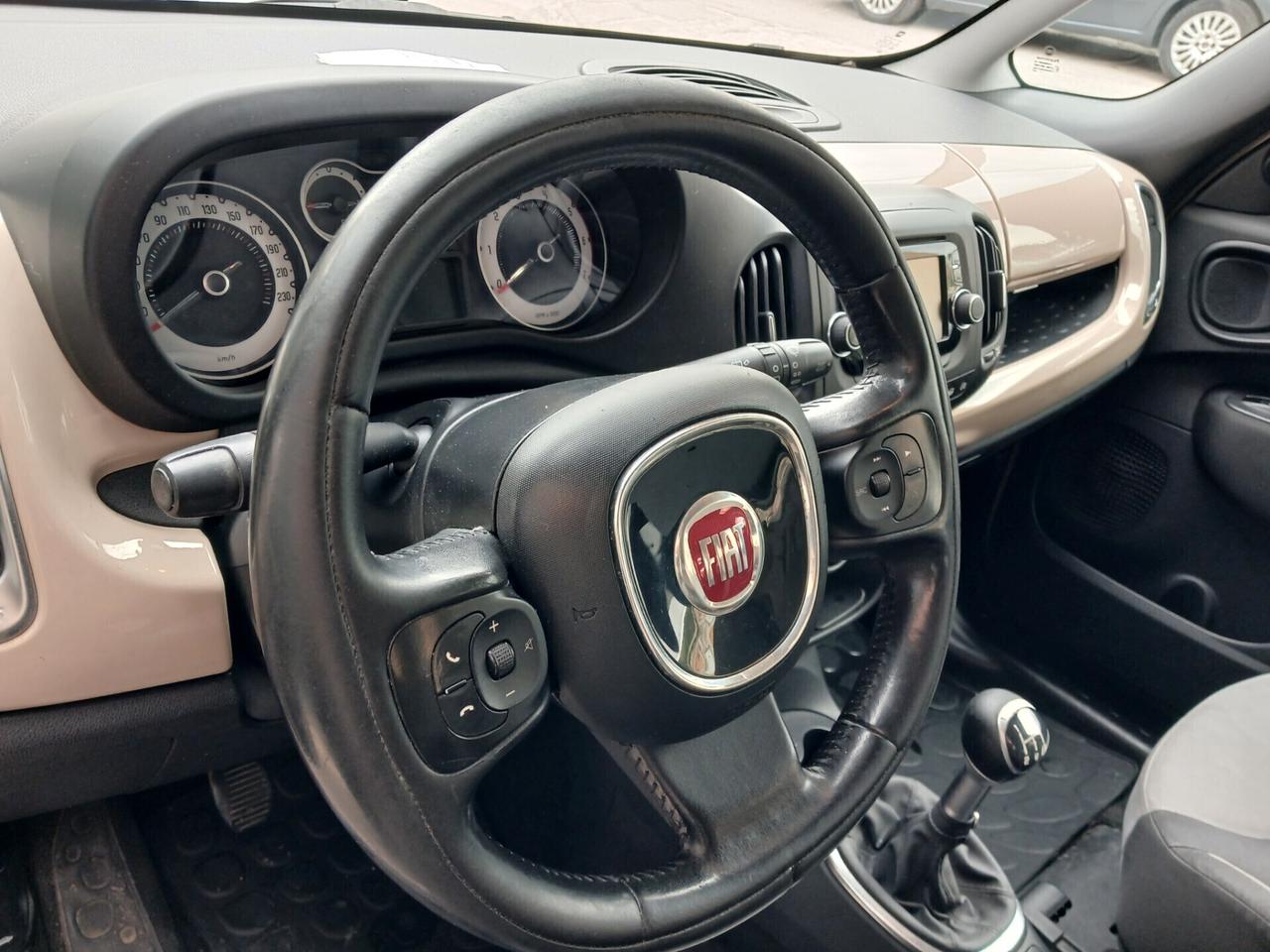 AUTOCARRO COMPRESO IVA