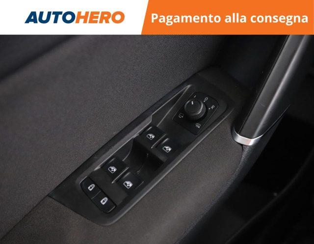 VOLKSWAGEN Touran 2.0 TDI 150 CV SCR DSG Business BlueMotion Technol