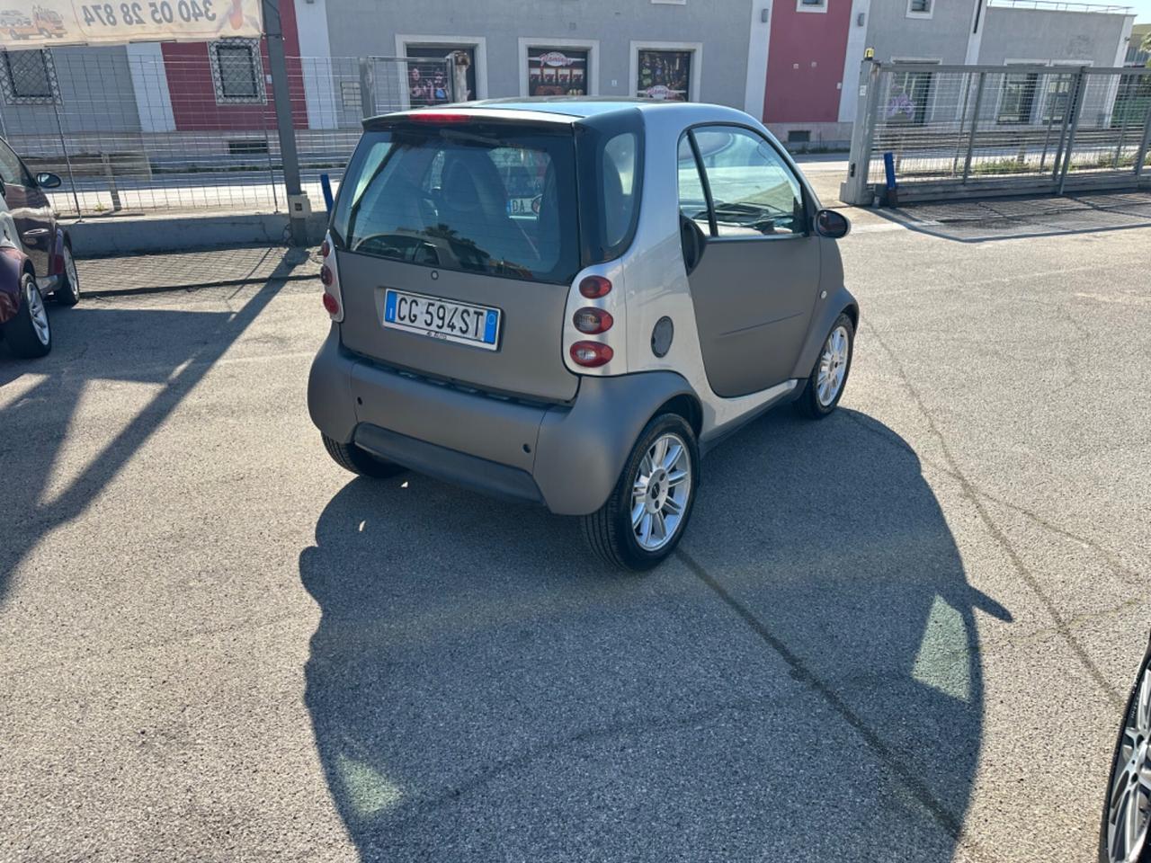 Smart 800 city-coupé pulse cdi