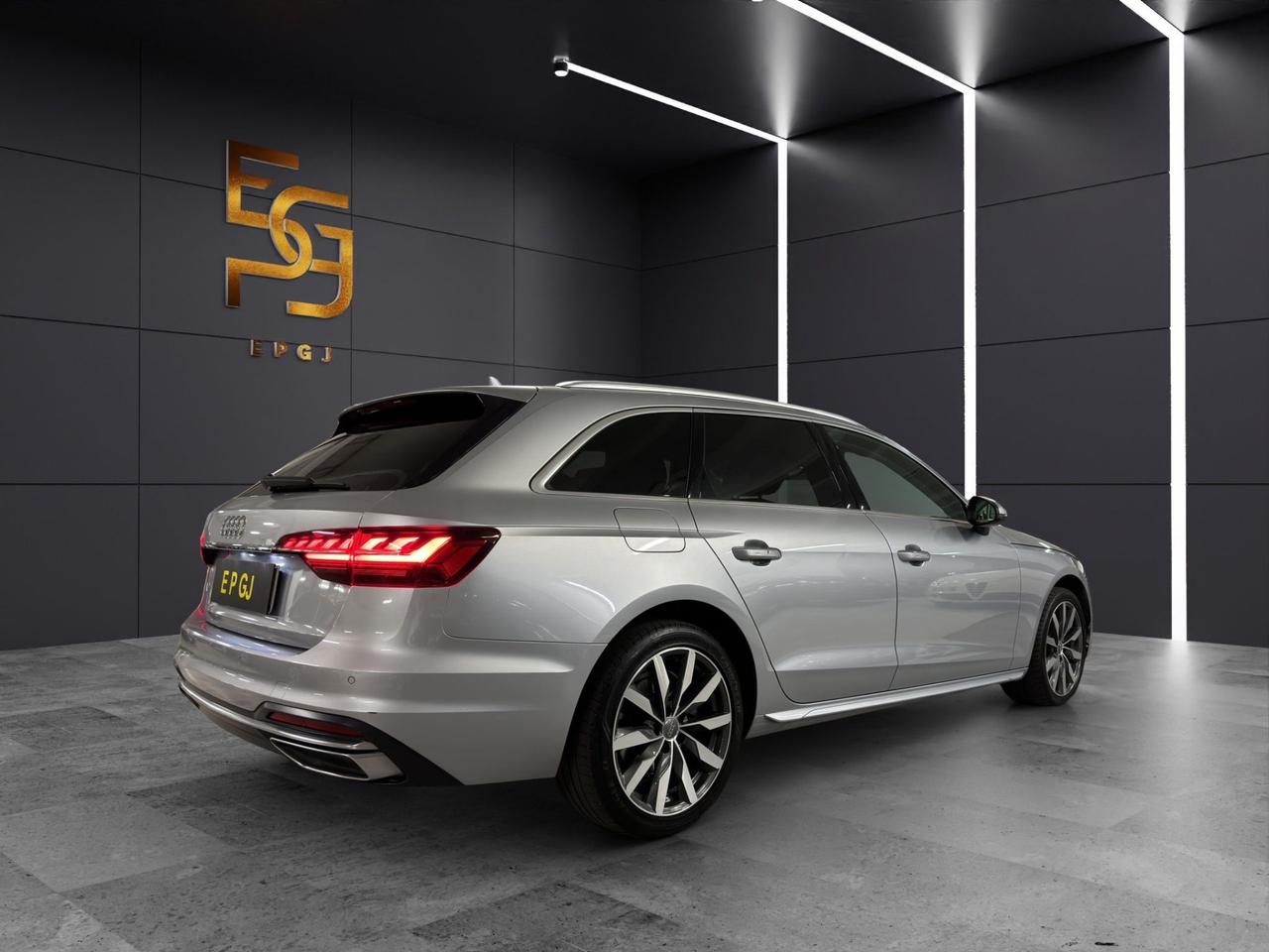 Audi A4 Avant 35 TDI/163 CV S tronic Business Advanced