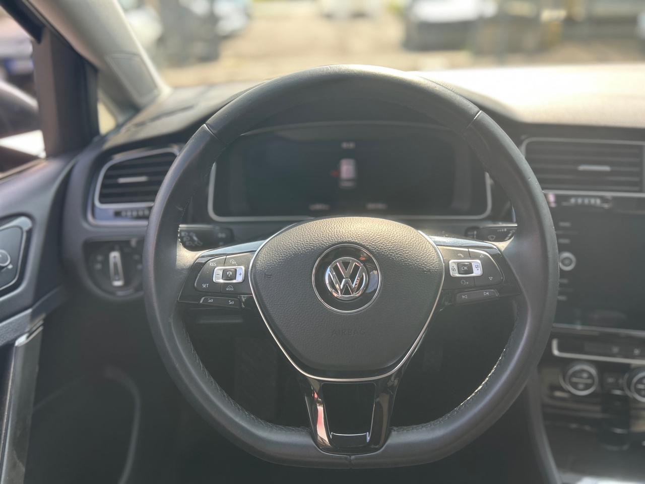 Volkswagen Golf 5p 1.6 tdi Executive 115cv