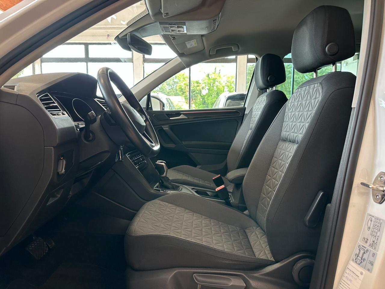 VOLKSWAGEN TIGUAN 2.0 TDI LIFE DSG *CARPLAY*LUCI*ACC*