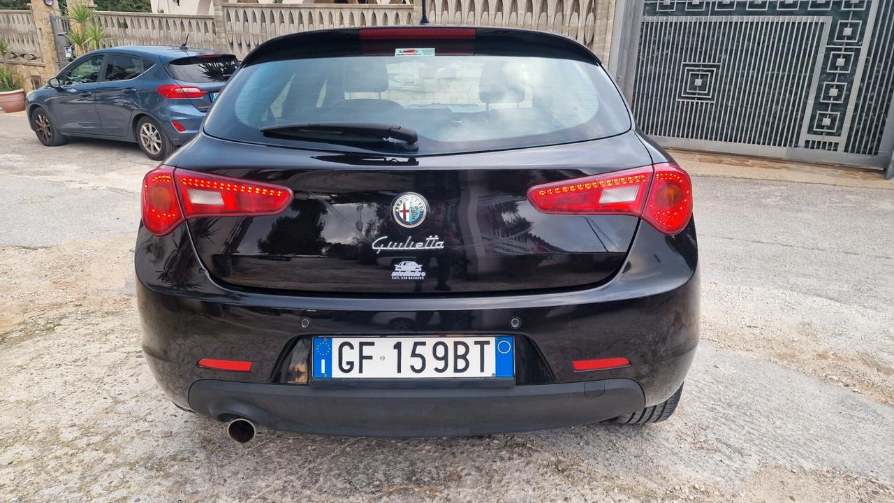 Alfa Romeo Giulietta 1.6 JTDm-2 105 CV Exclusive