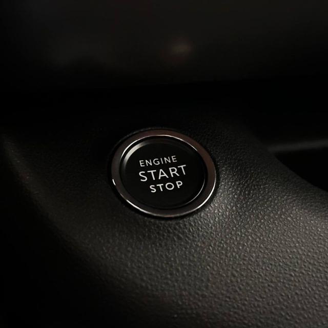 JEEP Avenger 1.2 Turbo MHEV Summit TETTO APRIBILE