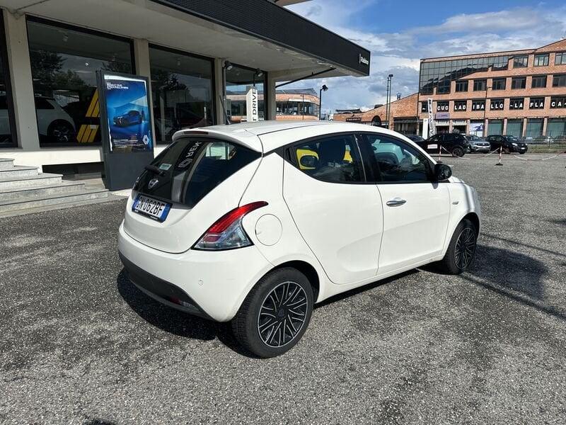 Lancia Ypsilon Ypsilon 1.2 69 CV 5 porte GPL Gold