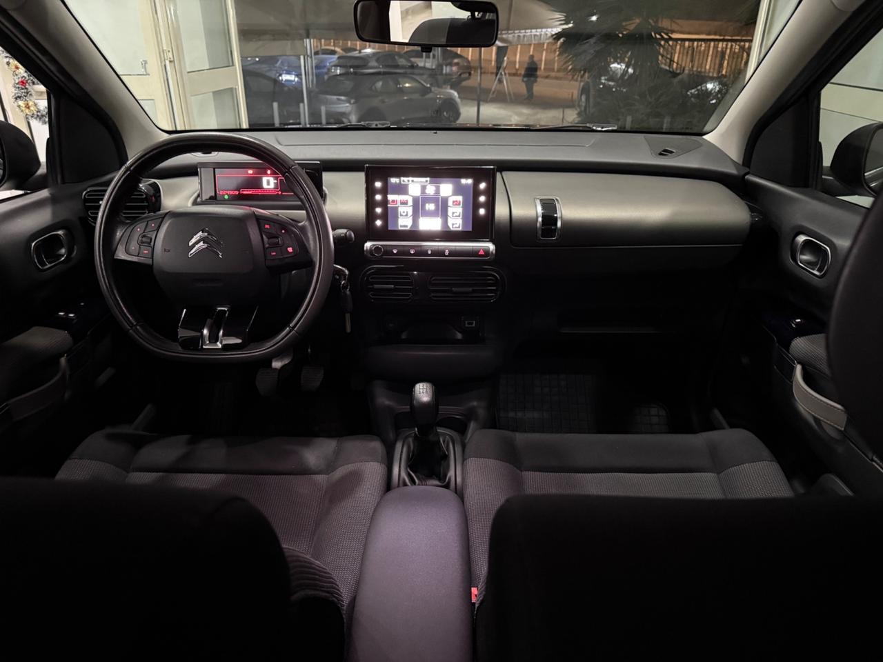 Citroen C4 Cactus BlueHDi100cvSHINE AIRBUMP DA VETRINA2017