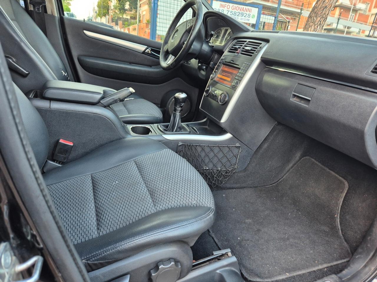 Mercedes-benz A 200 180 CDI Premium