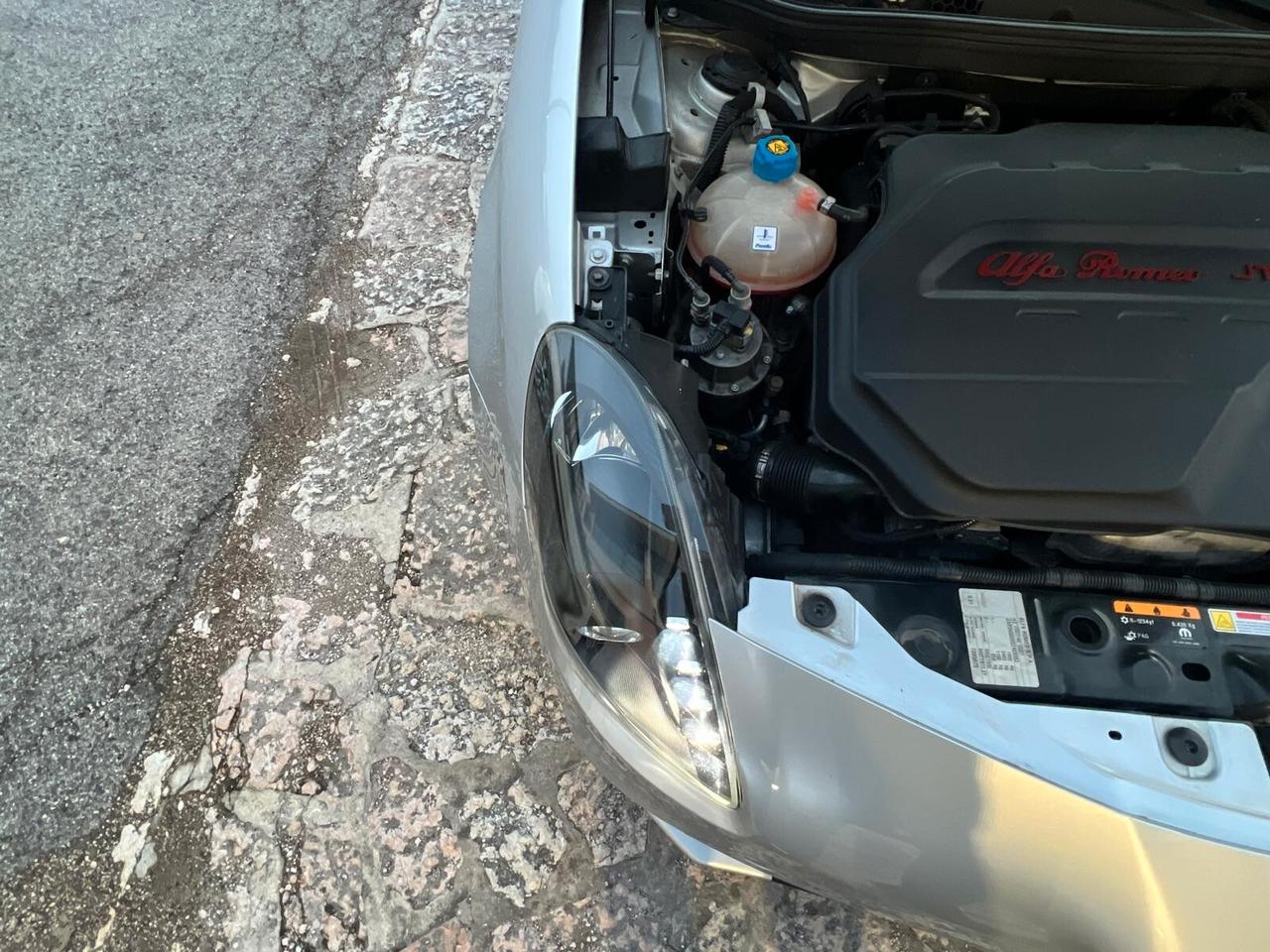 Alfa Romeo Giulietta 1.6 JTDm TCT 120 CV Super Pack sportivo Veloce