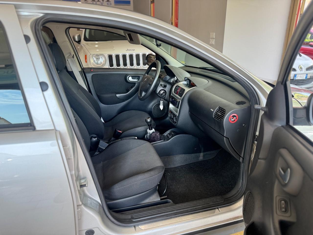 Opel Corsa 1.2i 16V cat 5 porte Silverline