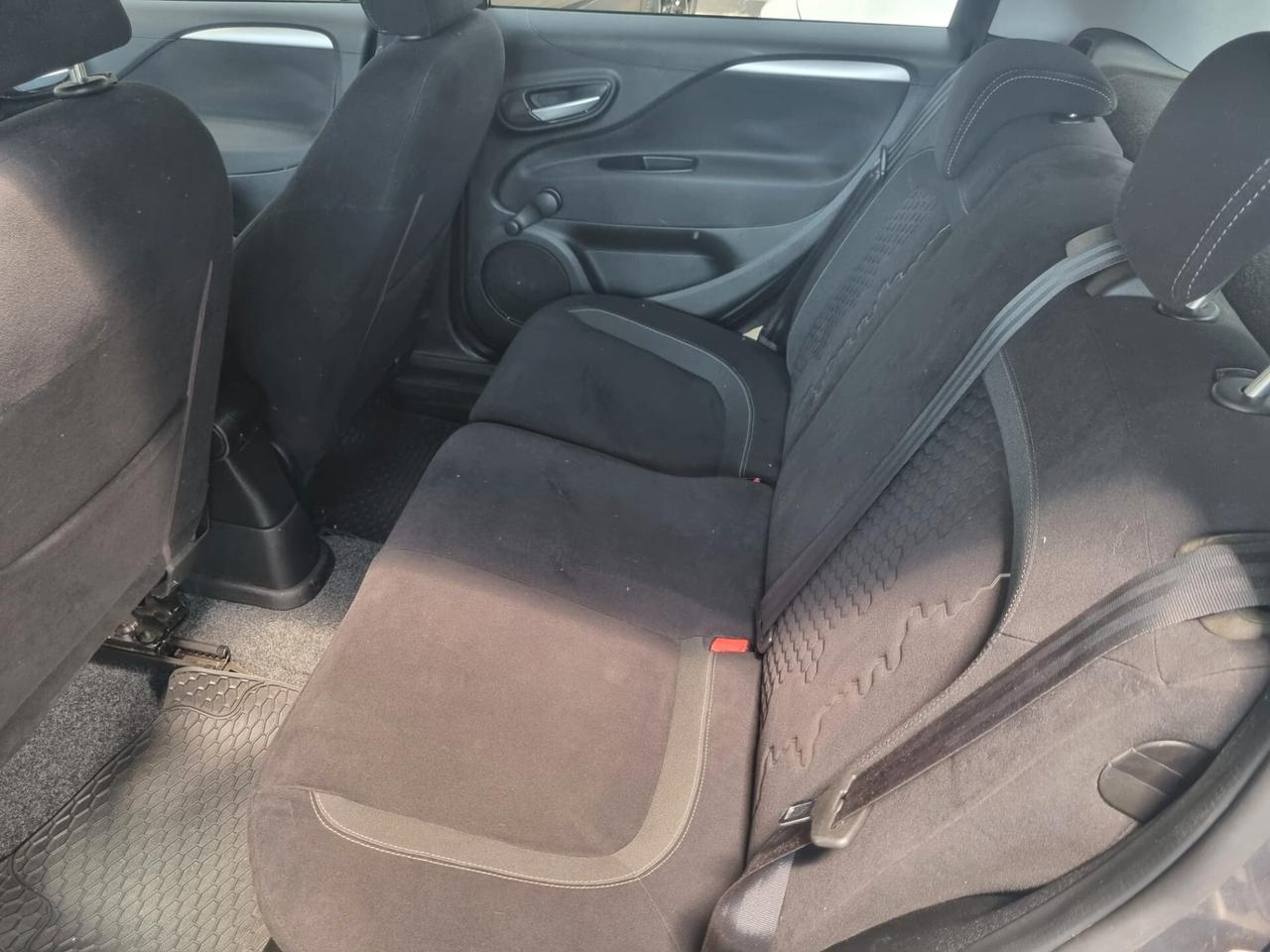 Fiat Punto 1.2 8V 5 porte Lounge