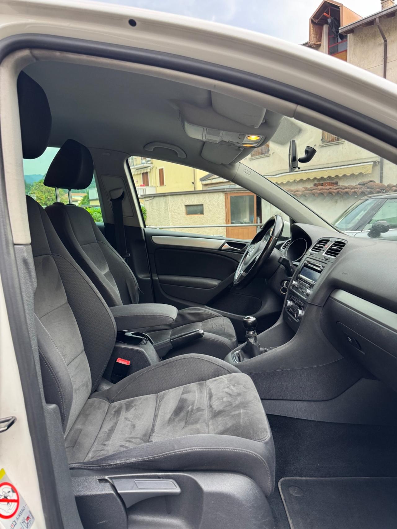 Volkswagen Golf 1.6 5p. Highline BiFuel