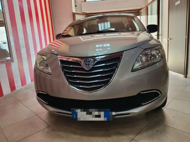 Lancia Ypsilon 900 85 CV 5 porte Metano 2013