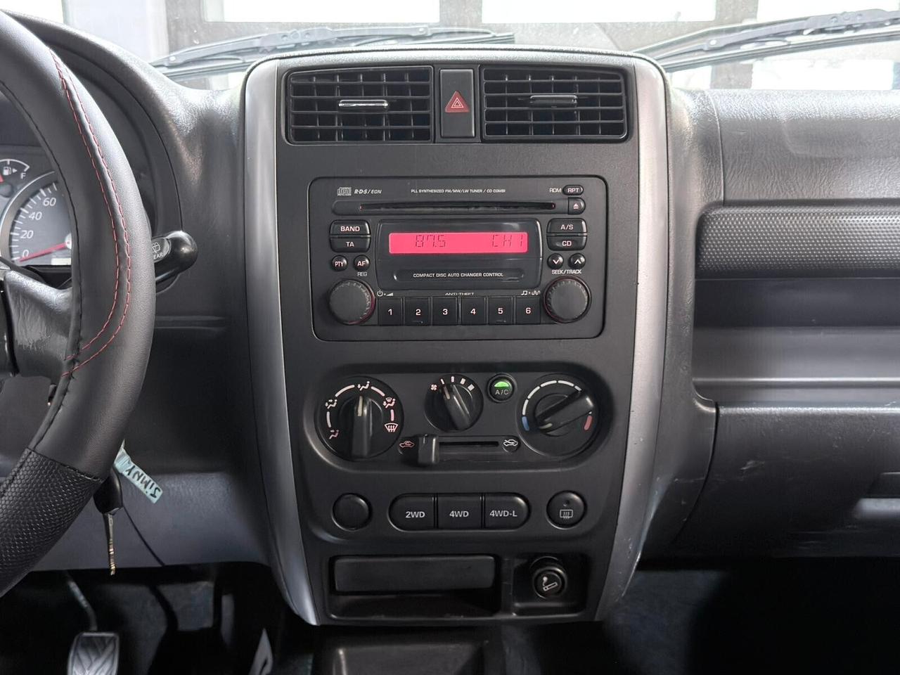 SUZUKI JIMNY 1.5 DDIS RIDOTTE GANCIO TRAINO