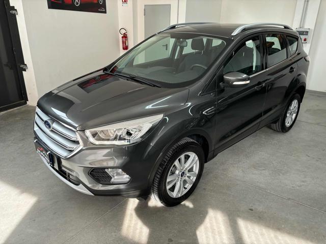 FORD Kuga 2.0 TDCI 2WD Powershift Business