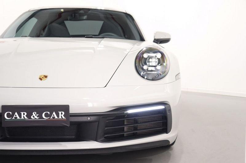 Porsche 911 992 Carrera