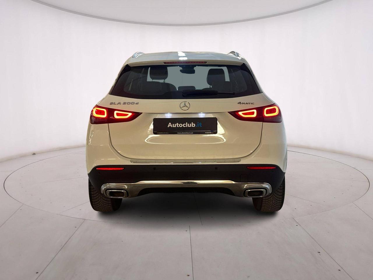 Mercedes GLA 200 d Sport 4matic