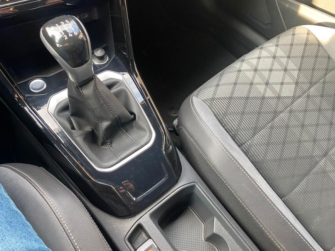 Volkswagen T-Roc 1.0 TSI R-Line