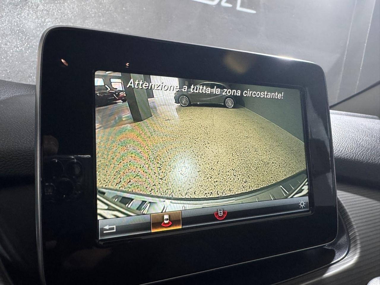 Mercedes-benz B 180 B 180 d Automatic Premium