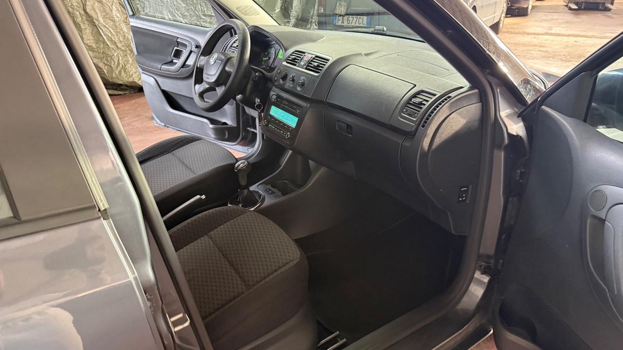 Skoda Fabia 1.2 TSI 86CV 5p. Ambition