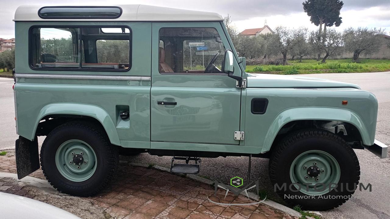 Land Rover Defender 90 2.5 Tdi 300 Heritage Style (ASI)