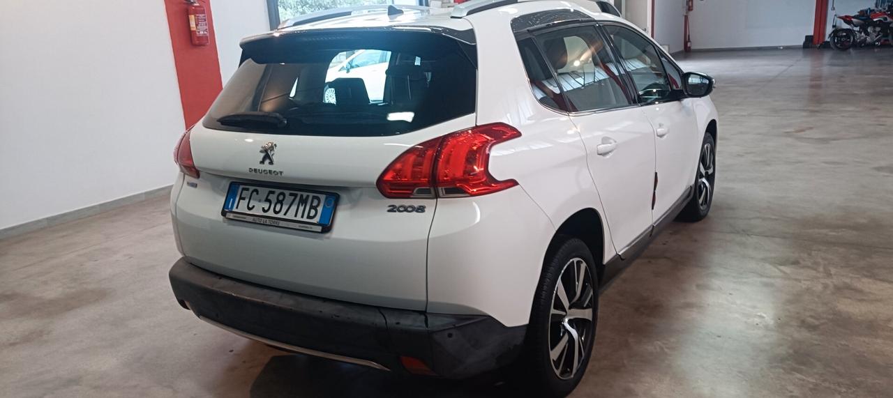 Peugeot 2008 BlueHDi 120 S&S Allure