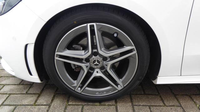 MERCEDES-BENZ B 180 d Automatic AMG