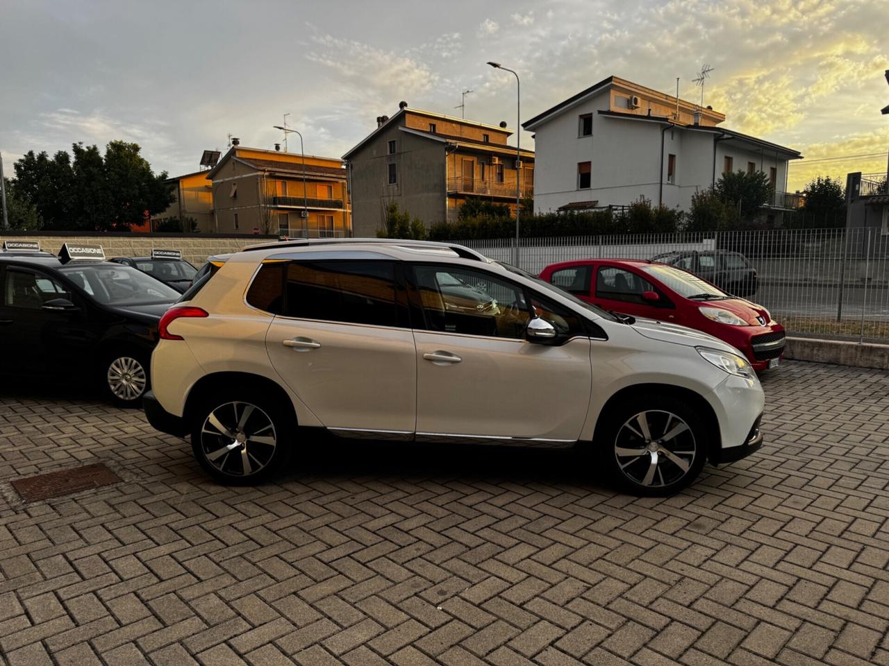 Peugeot 2008 1.6 e-HDi 92 CV Stop&Start Allure