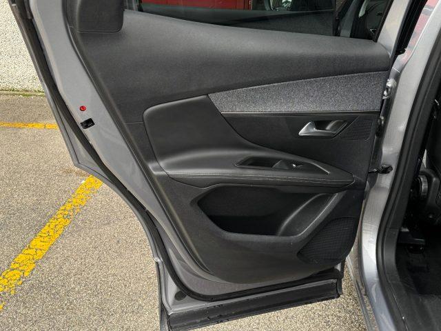 PEUGEOT 3008 PureTech Turbo 130 Allure 360/Full-led/Ambient lig