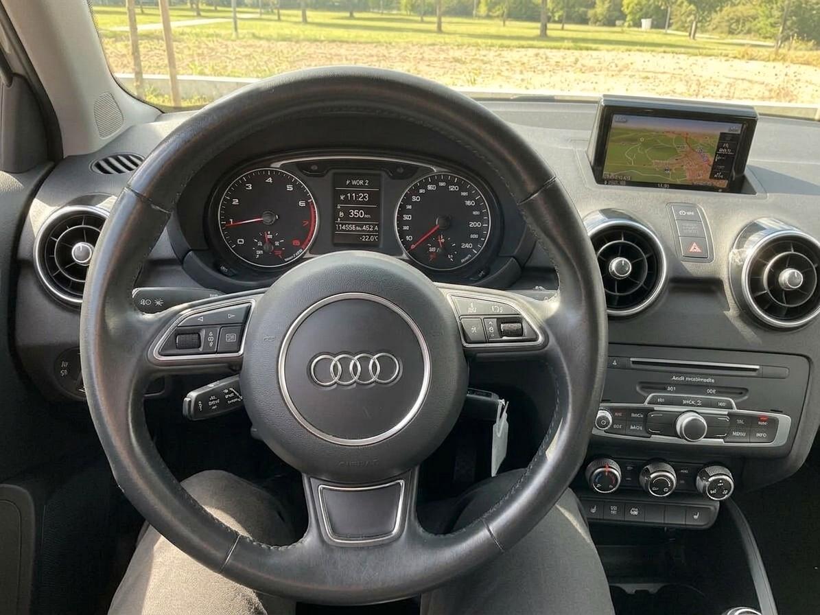 Audi A1 1.0 TFSI ultra Design