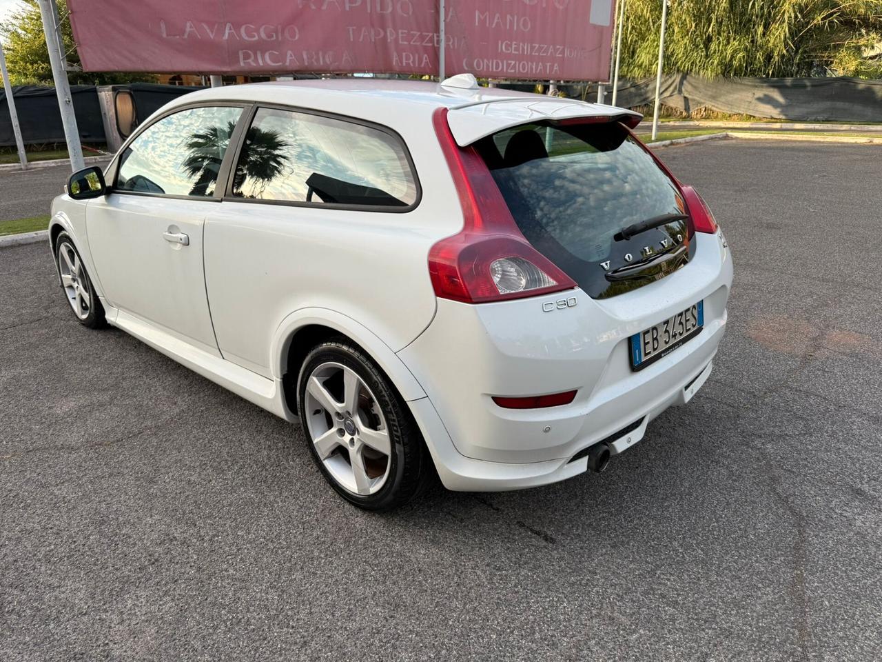 Volvo C30 D2 R-Design 2011